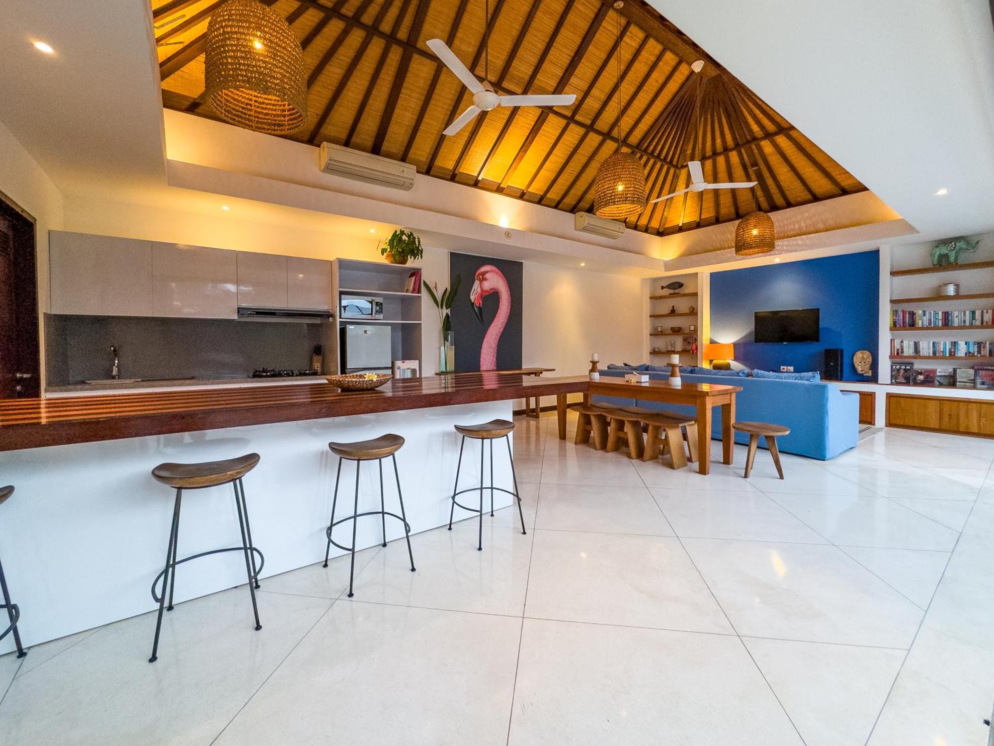 Villa Bugis Kayu Aya Seminyak Room photo
